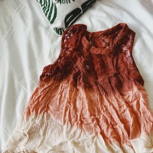 Red tank top || tillys